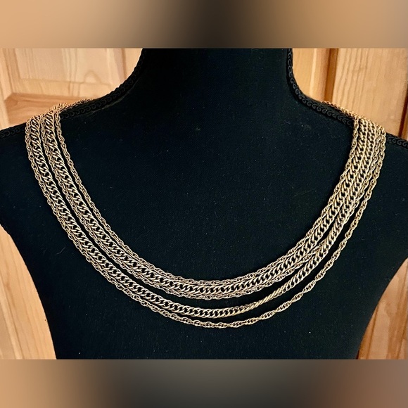 Trifari Gold Five Multi-Layer Necklace Signed 1950’s 1960’s Chain Retro VTG Gift - Picture 3 of 11